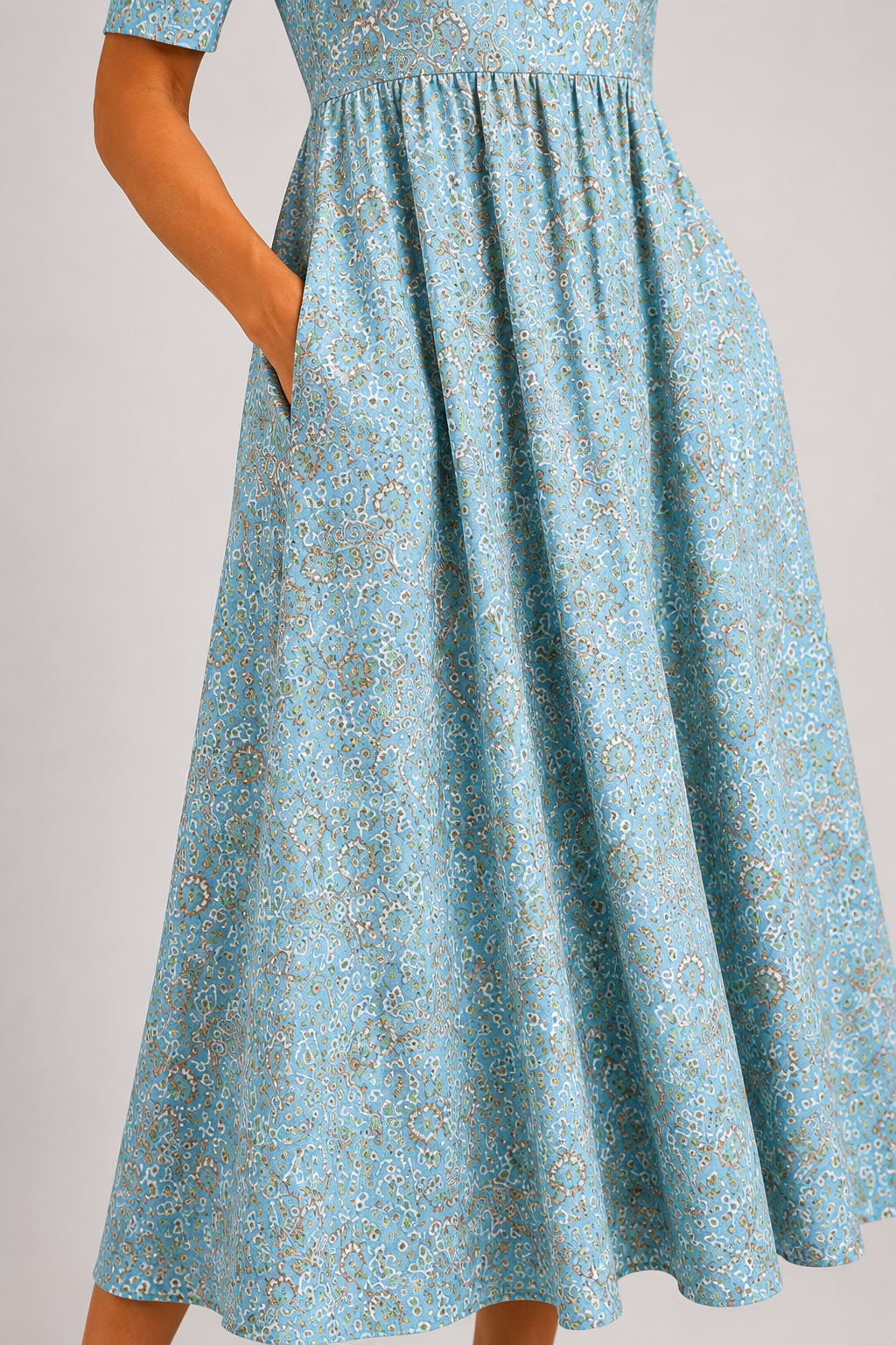 Maribel-Paisley Midi Dress