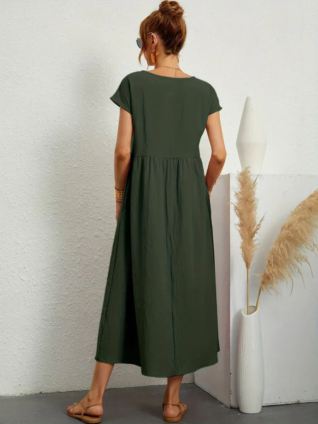 Gabrielle™ | Timeless Elegance Midi Dress